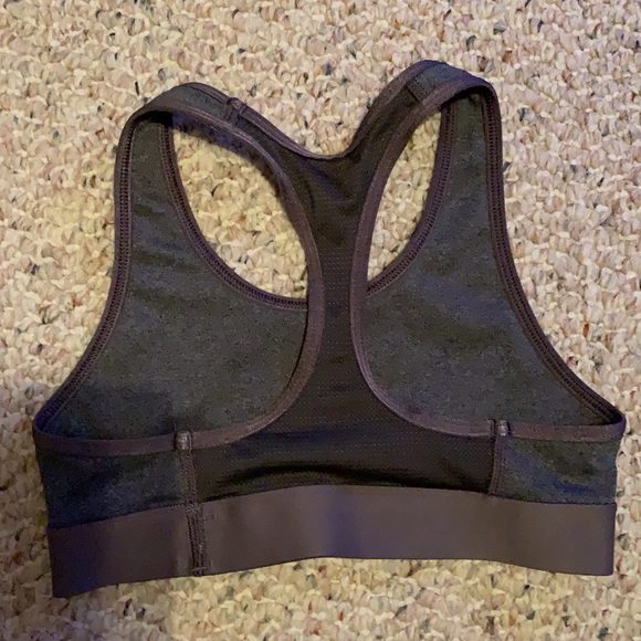 Under Armor Youth Small Sports Bra - Picture 2 of 2